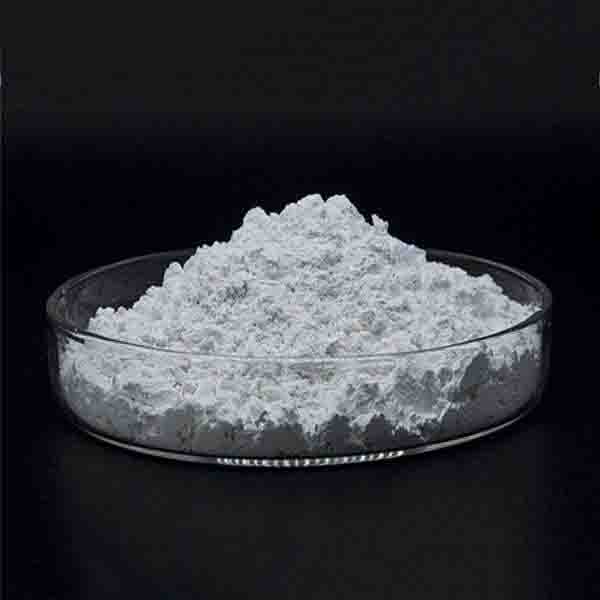 Alumina powder and α-type alumina powder